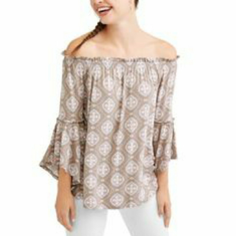 🍊 Time and Tru Off-Shoulder Shirred Blouse